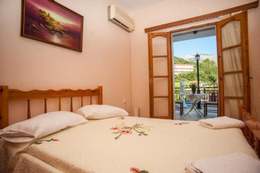 Fernanda'S Traditional 2 Floor House Villa Poros  Esterno foto