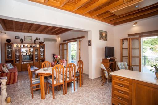 Fernanda'S Traditional 2 Floor House Villa Poros  Esterno foto